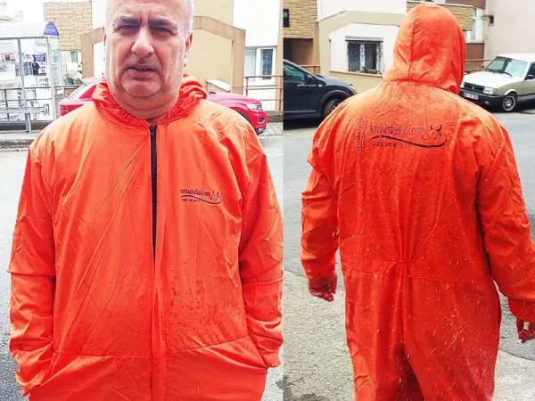 Su Geçirmez Yağmurluk Boy Tulumu - Detay Görsel 3